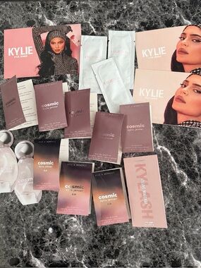 Kylie Jenner Beauty Samples